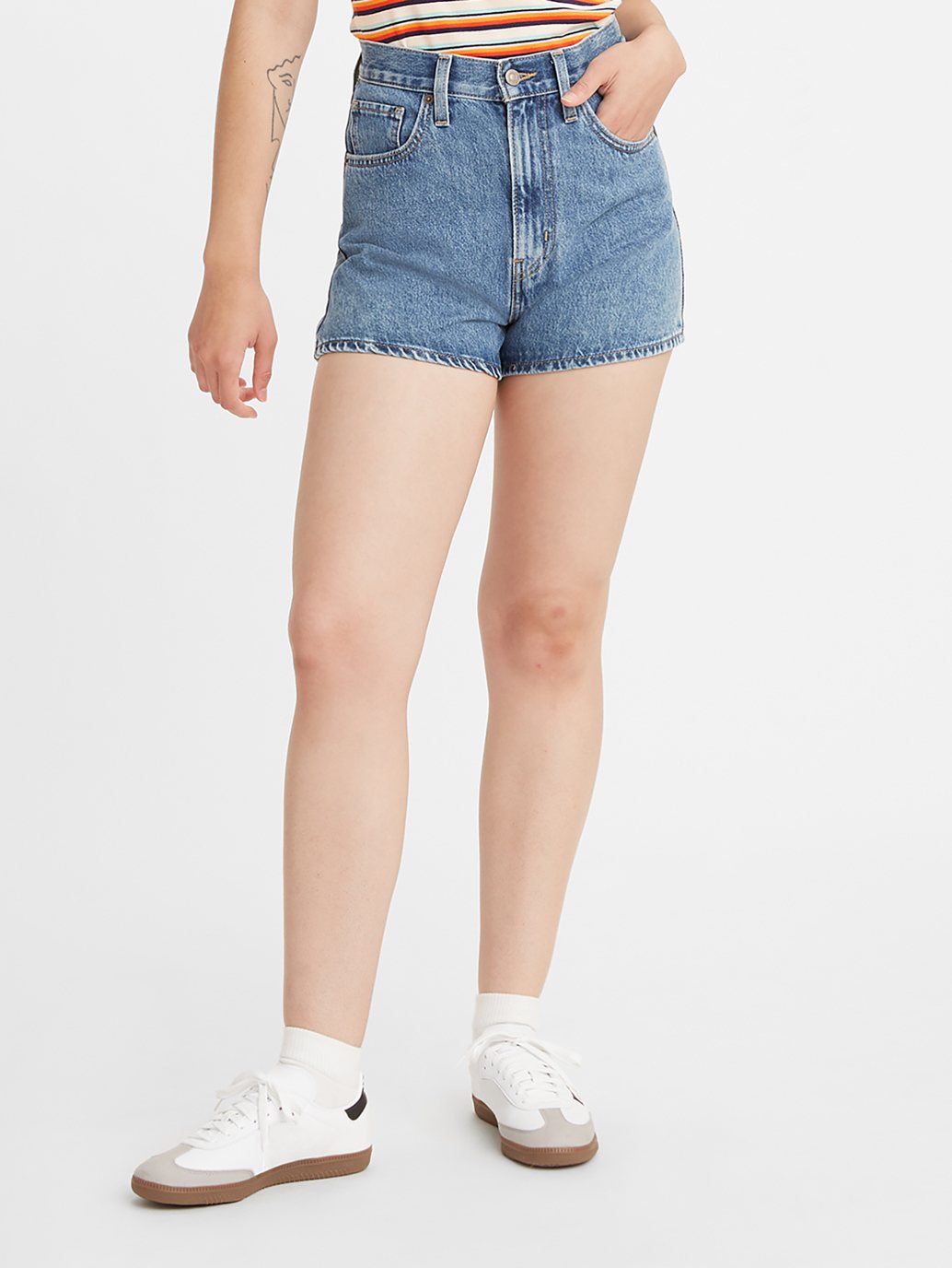 Buy Levi's® Women's High-Waisted Mom Shorts | Levi's® Official Online Store  SG