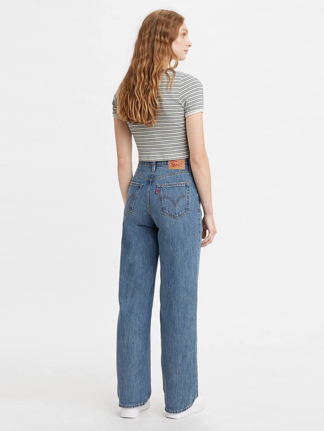 straight leg levis women